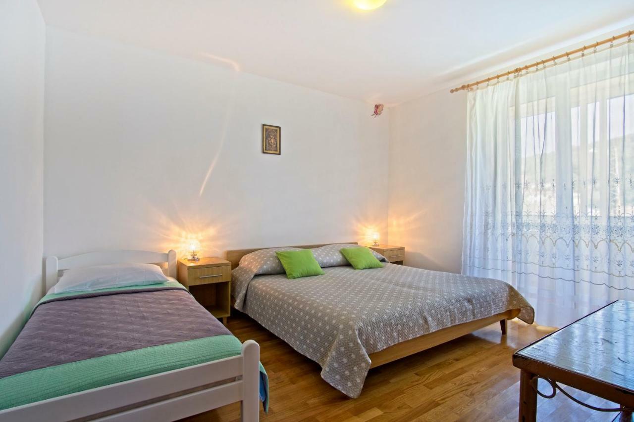 Apartment Chiara Martinscica Extérieur photo